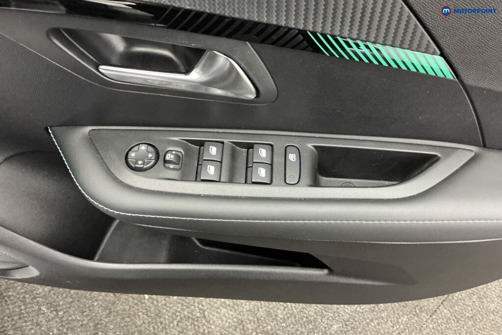 Used Peugeot 208 2023 for sale - 77932306: Photo 36