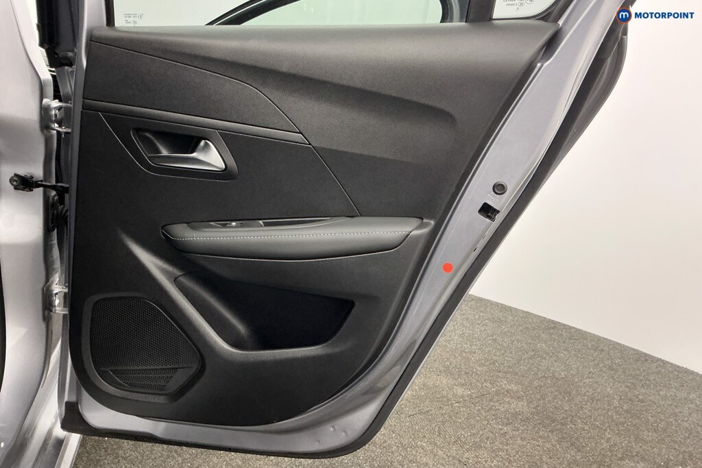 Used Peugeot 208 2023 for sale - 77932306: Photo 37