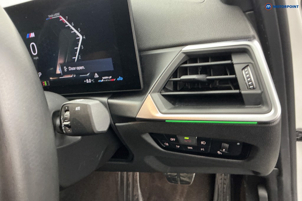 Used BMW 3 Series 2024 for sale - 76697217: Photo 28