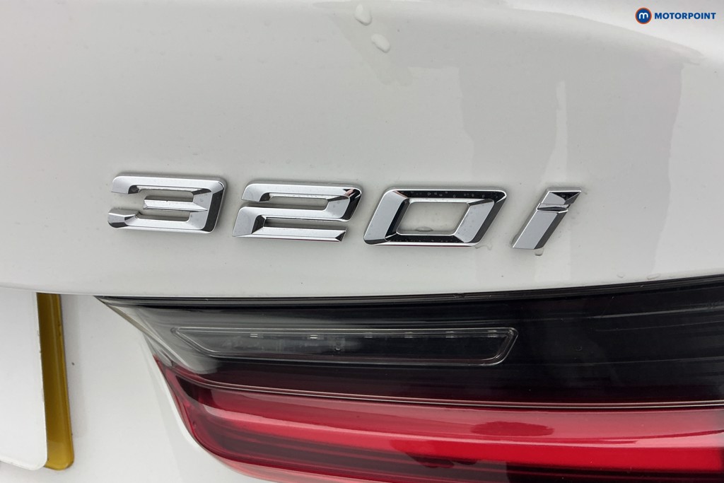 Used BMW 3 Series 2024 for sale - 76697217: Photo 38