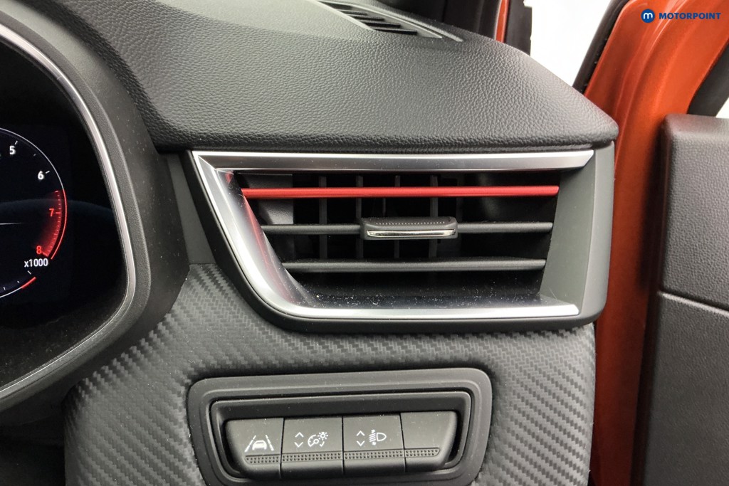 Used Renault Clio 2023 for sale - 76394626: Photo 26