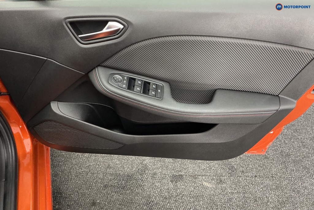 Used Renault Clio 2023 for sale - 76394626: Photo 27