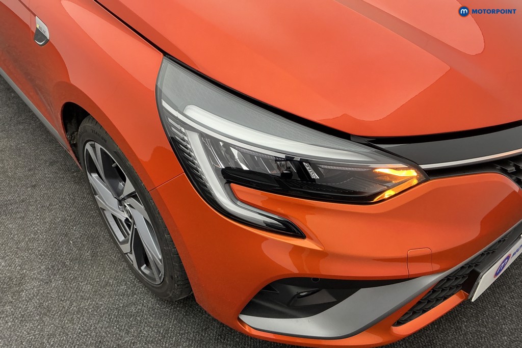 Used Renault Clio 2023 for sale - 76394626: Photo 31