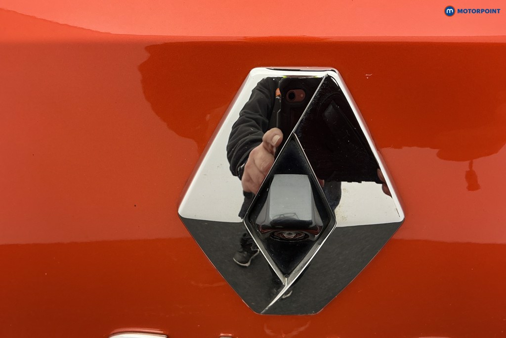 Used Renault Clio 2023 for sale - 76394626: Photo 38