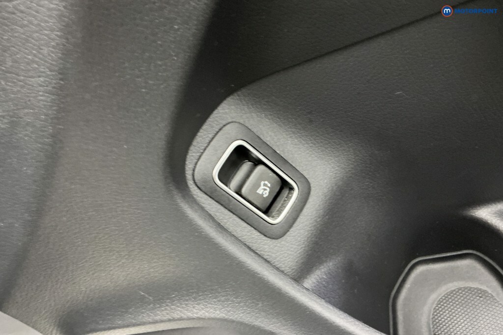 Used Mercedes-Benz CLA 2024 for sale - 77592952: Photo 38