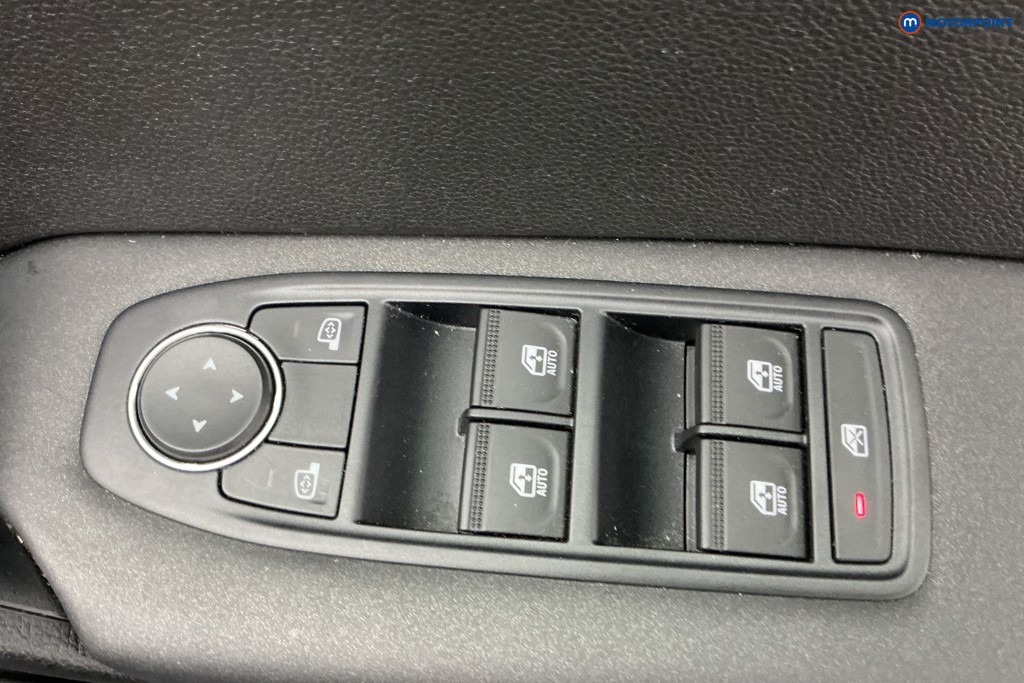 Used Renault Captur 2023 for sale - 78109693: Photo 34