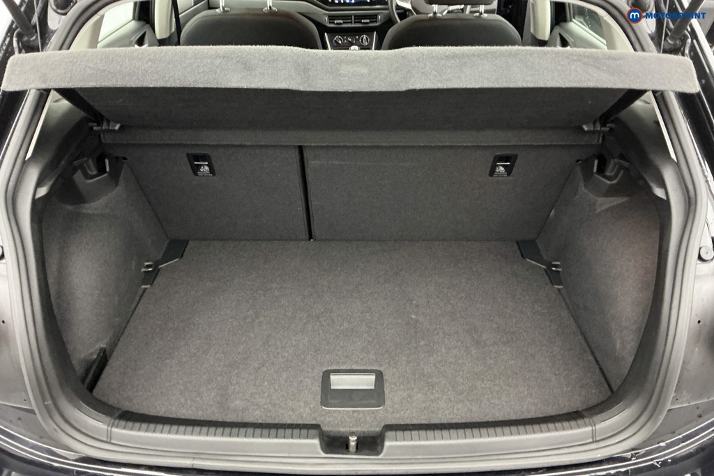 Used Volkswagen Polo 2024 for sale - 76943496: Photo 11