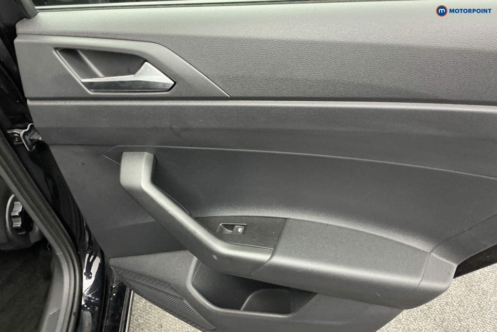 Used Volkswagen Polo 2024 for sale - 76943496: Photo 31