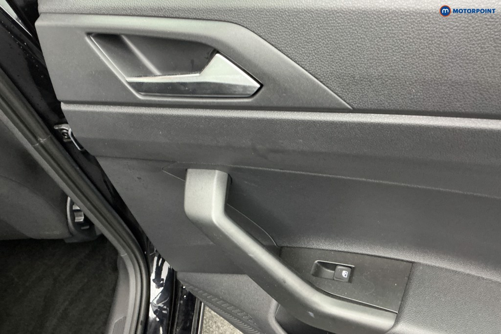 Used Volkswagen Polo 2024 for sale - 76943496: Photo 32