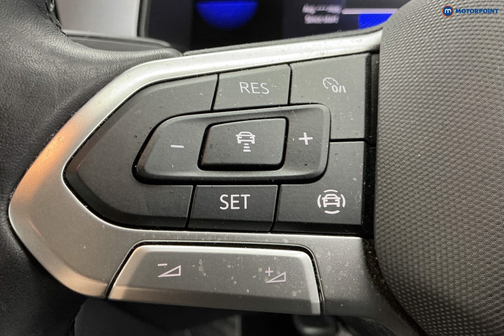 Used Volkswagen T-Roc 2022 for sale - 77069454: Photo 28