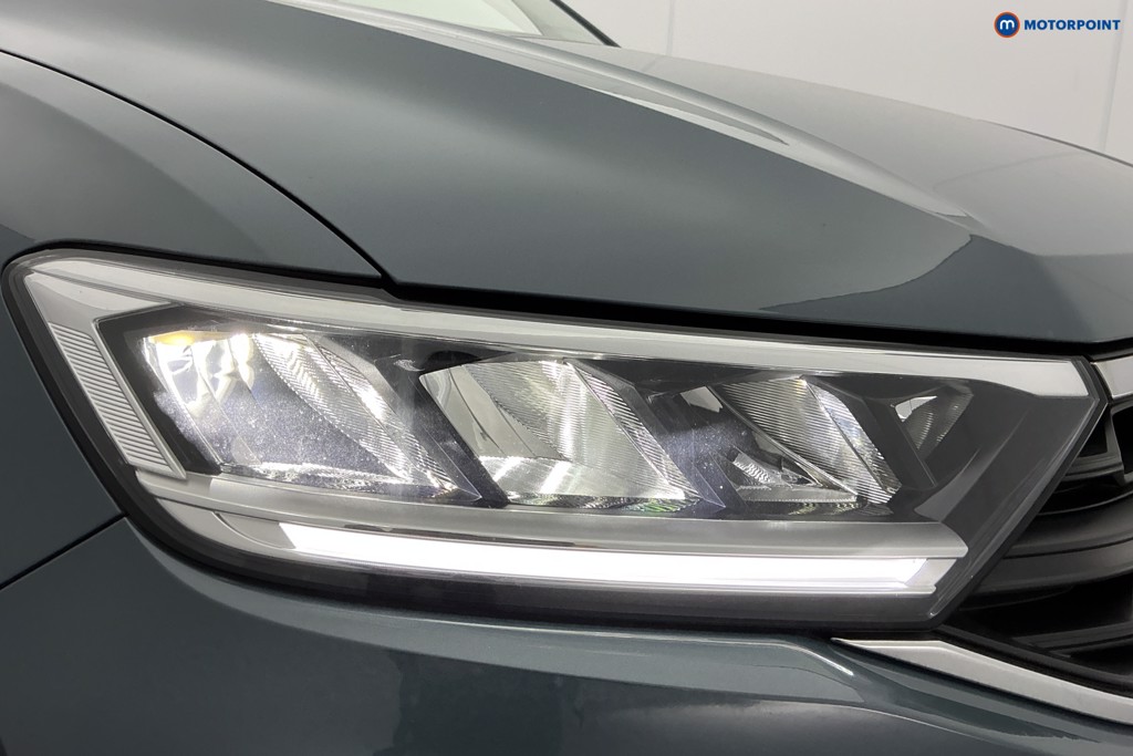 Used Volkswagen T-Roc 2022 for sale - 77069454: Photo 36