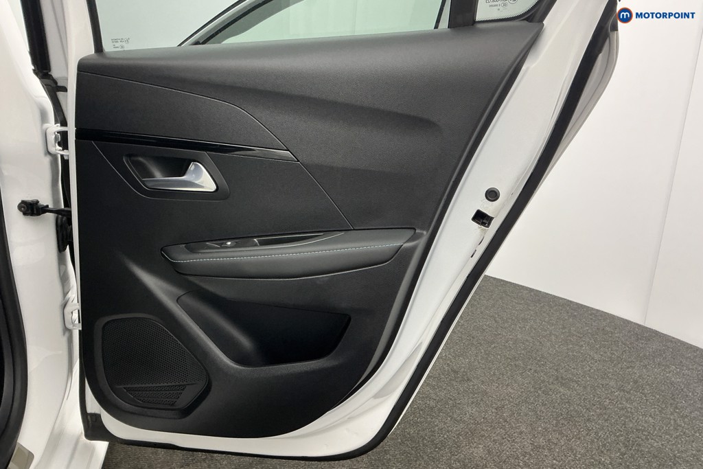 Used Peugeot 208 2022 for sale - 77804702: Photo 38