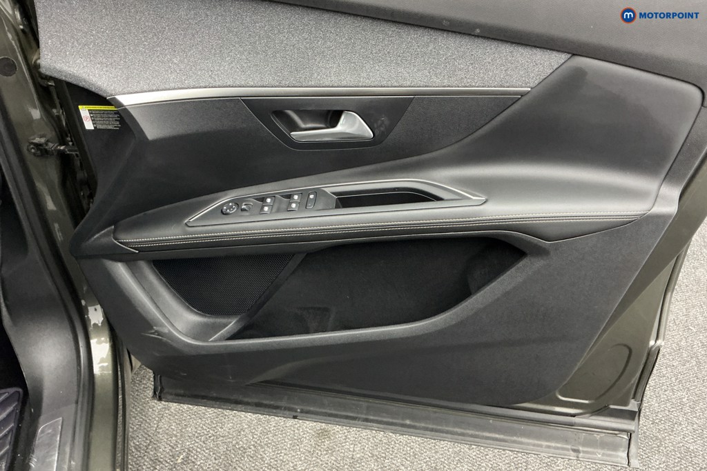 Used Peugeot 3008 2019 for sale - 76494858: Photo 14