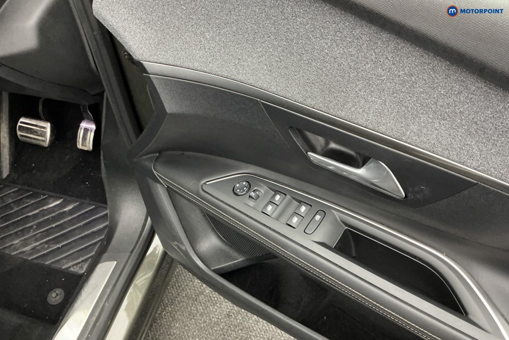 Used Peugeot 3008 2019 for sale - 76494858: Photo 15