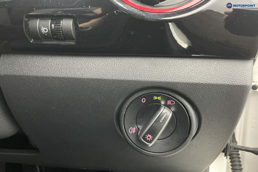 Used SEAT Mii 2019 for sale - 77989203: Photo 31