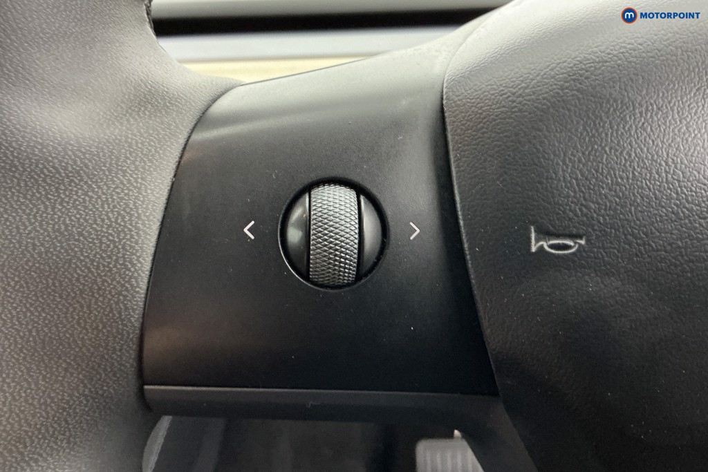 Used Tesla Model Y 2024 for sale - 77462649: Photo 29