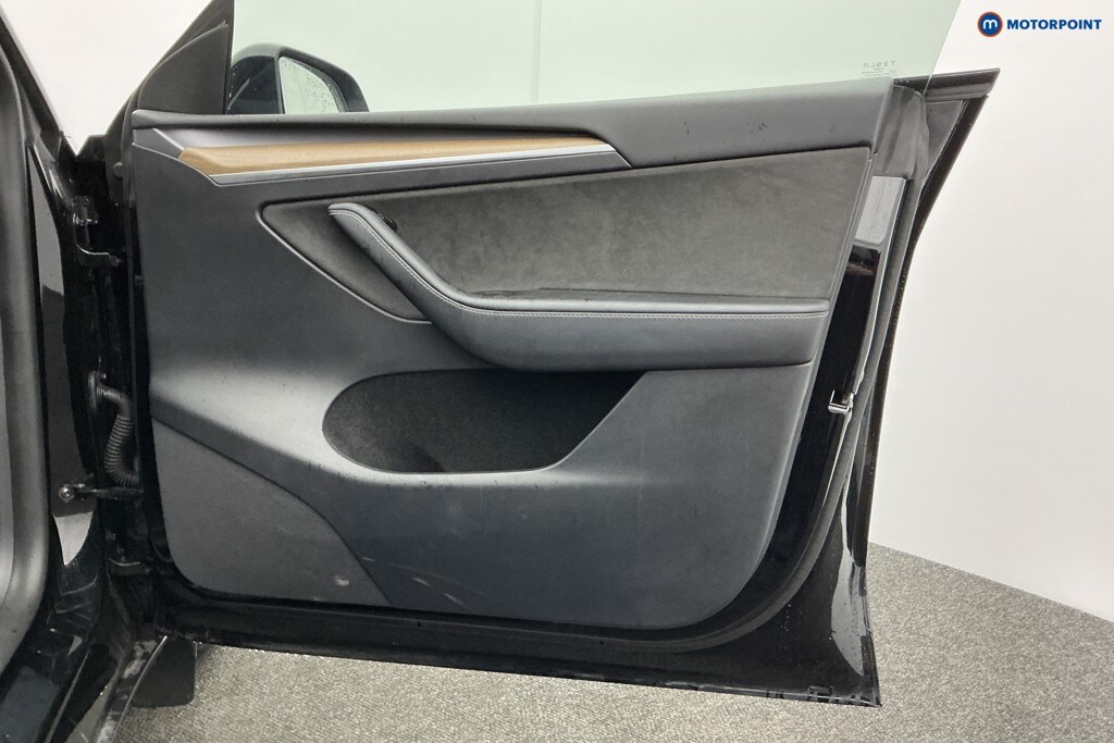 Used Tesla Model Y 2024 for sale - 77462649: Photo 32