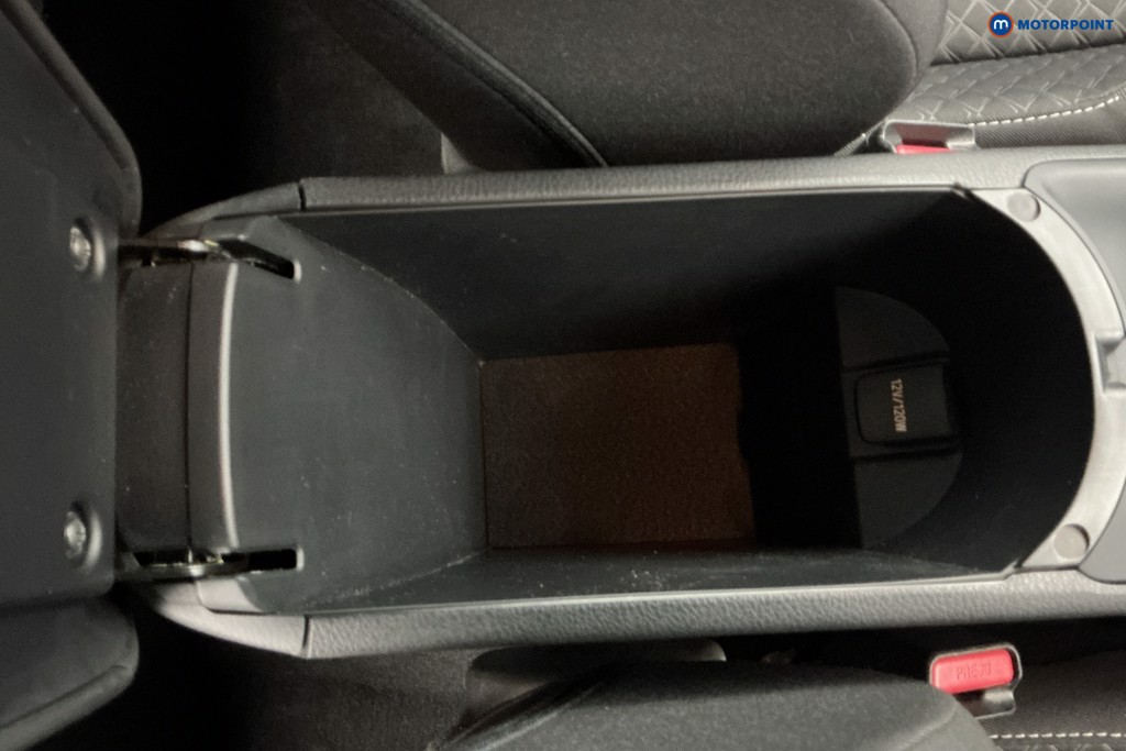 Used Toyota C-HR 2022 for sale - 77665877: Photo 23