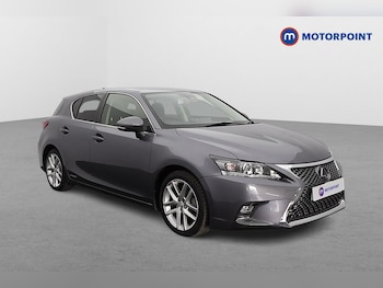 2018 - 200h 1.8 Luxury 5dr CVT