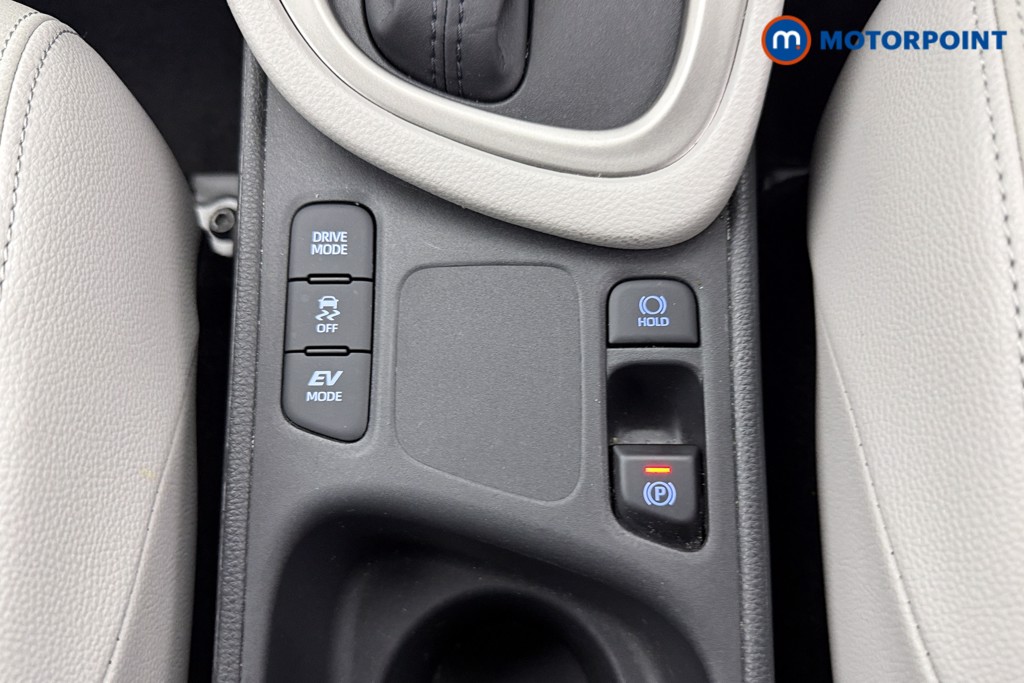 Used Toyota Yaris 2023 for sale - 76723162: Photo 20