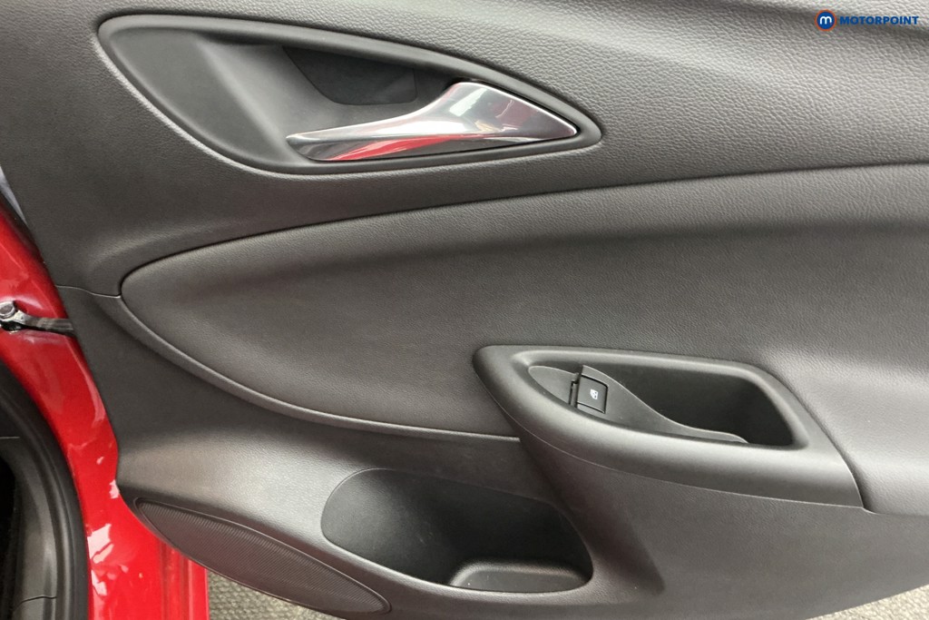 Used Vauxhall Astra 2018 for sale - 77989343: Photo 38