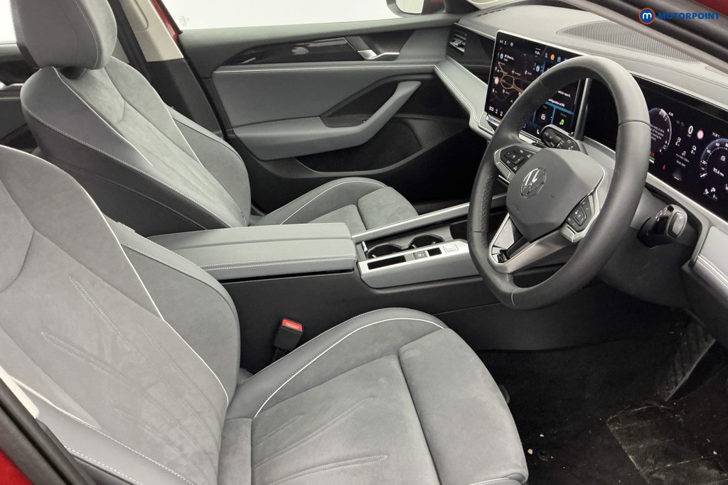 Used Volkswagen Passat 2025 for sale - 76650756: Photo 13