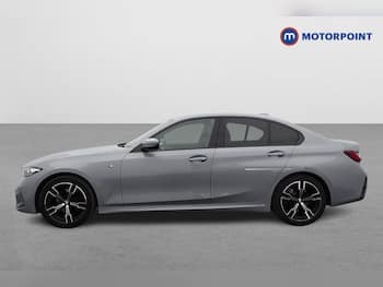 Used BMW 3 Series 2023 for sale - 79560472: Photo