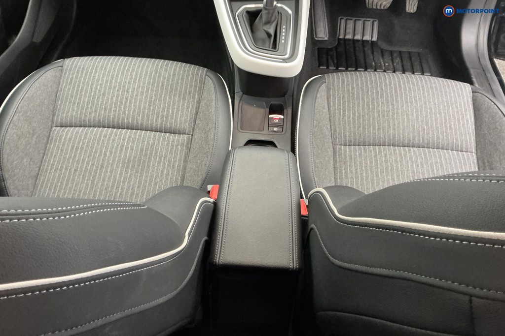 Used Renault Clio 2023 for sale - 77620289: Photo 20