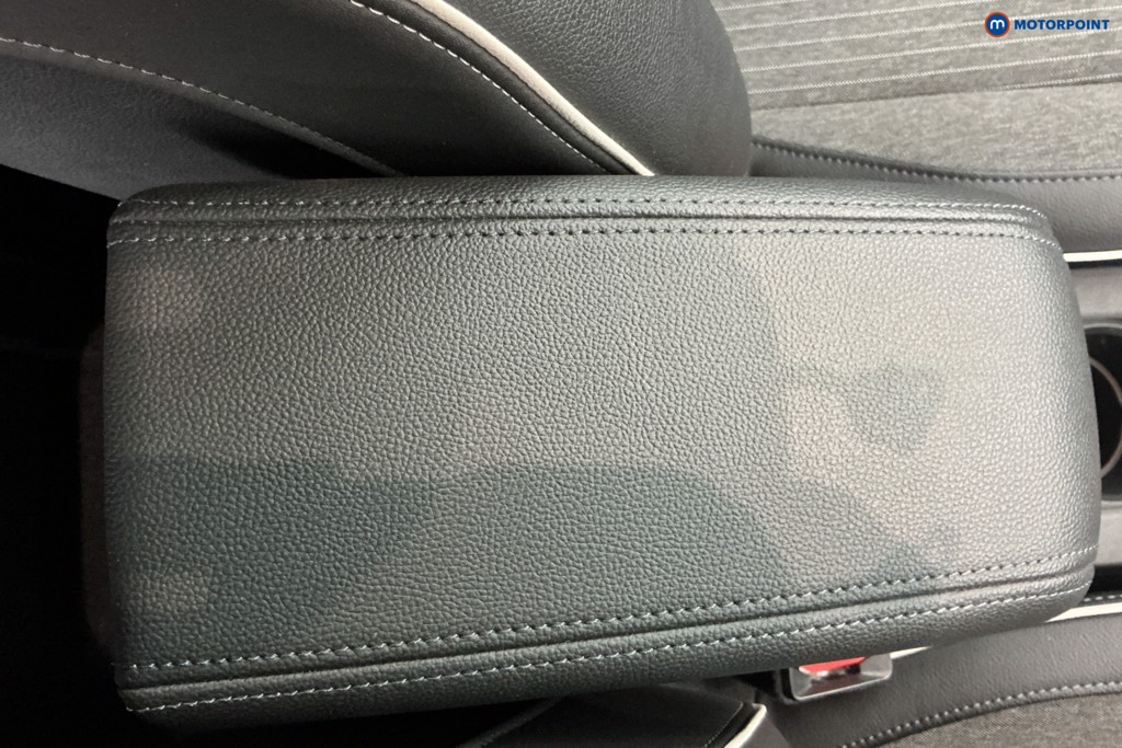 Used Renault Clio 2023 for sale - 77620289: Photo 24