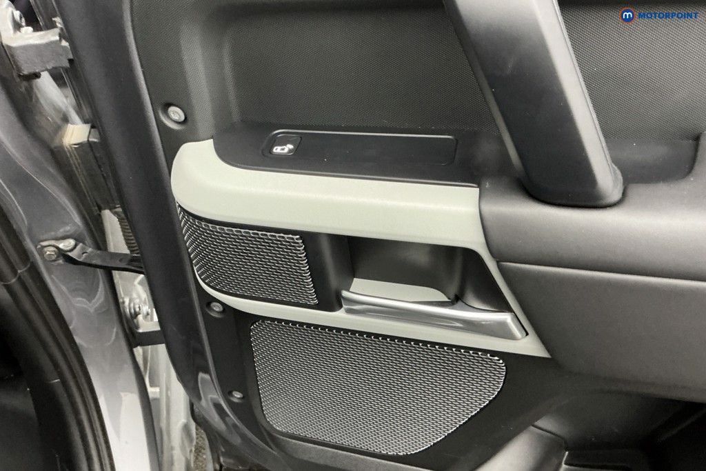 Used Land Rover Defender 2021 for sale - 77006272: Photo 39