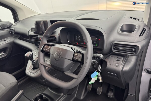 Used Citroen Berlingo 2025 for sale - 76131796: Photo 17
