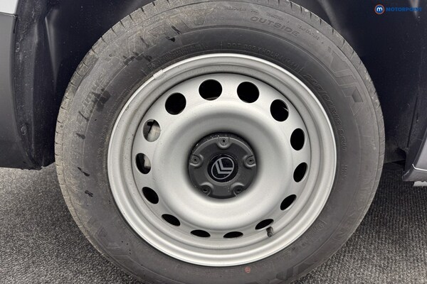 Used Citroen Berlingo 2025 for sale - 76131796: Photo 40