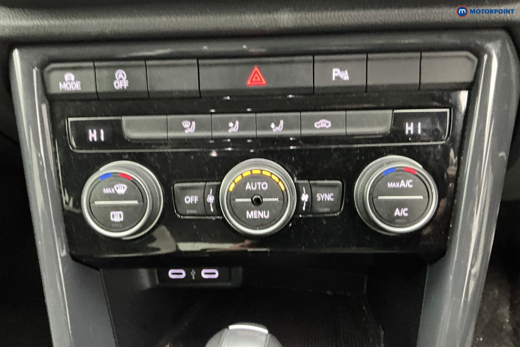 Used Volkswagen T-Roc 2020 for sale - 76697246: Photo 24