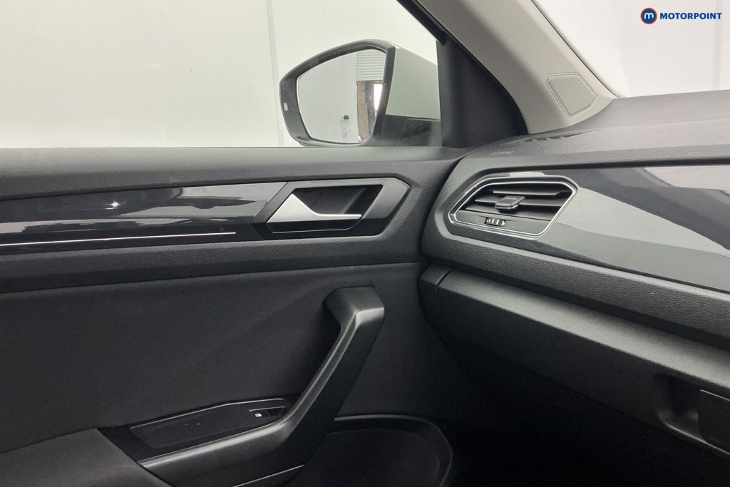 Used Volkswagen T-Roc 2020 for sale - 76697246: Photo 25