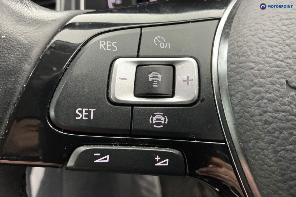 Used Volkswagen T-Roc 2020 for sale - 76697246: Photo 26