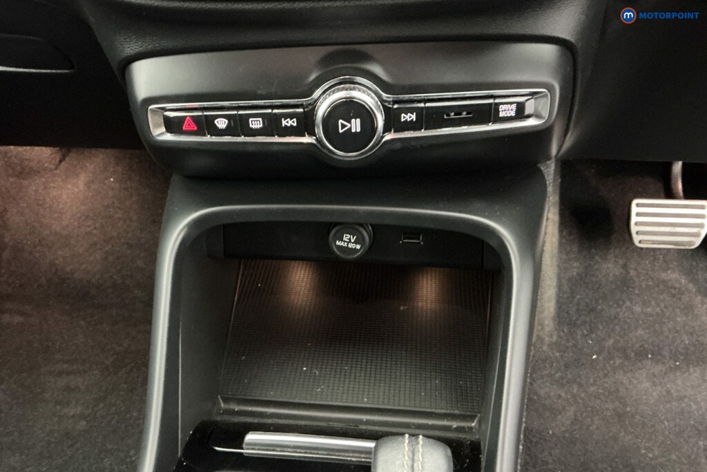 Used Volvo XC40 2021 for sale - 77946524: Photo 28