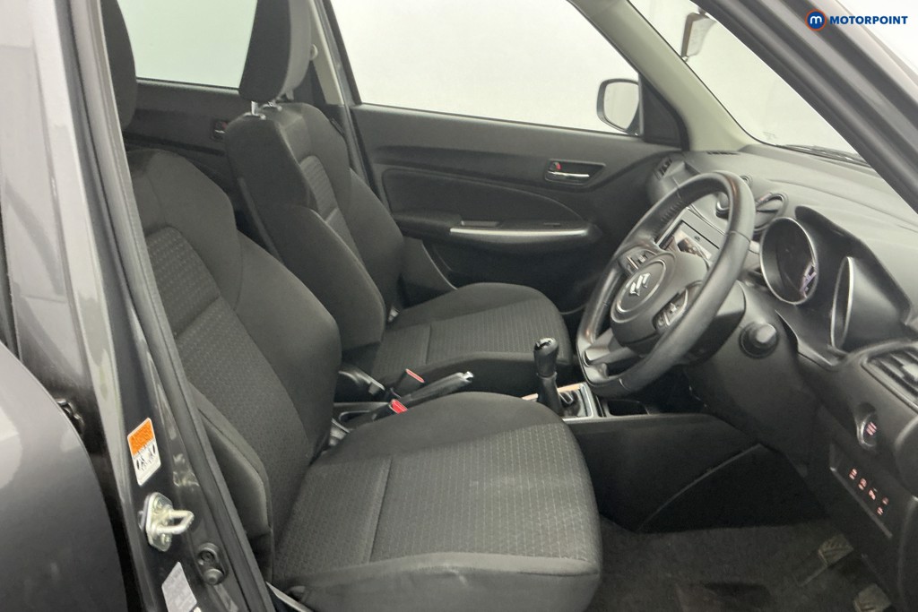 Used Suzuki Swift 2021 for sale - 78061673: Photo 15