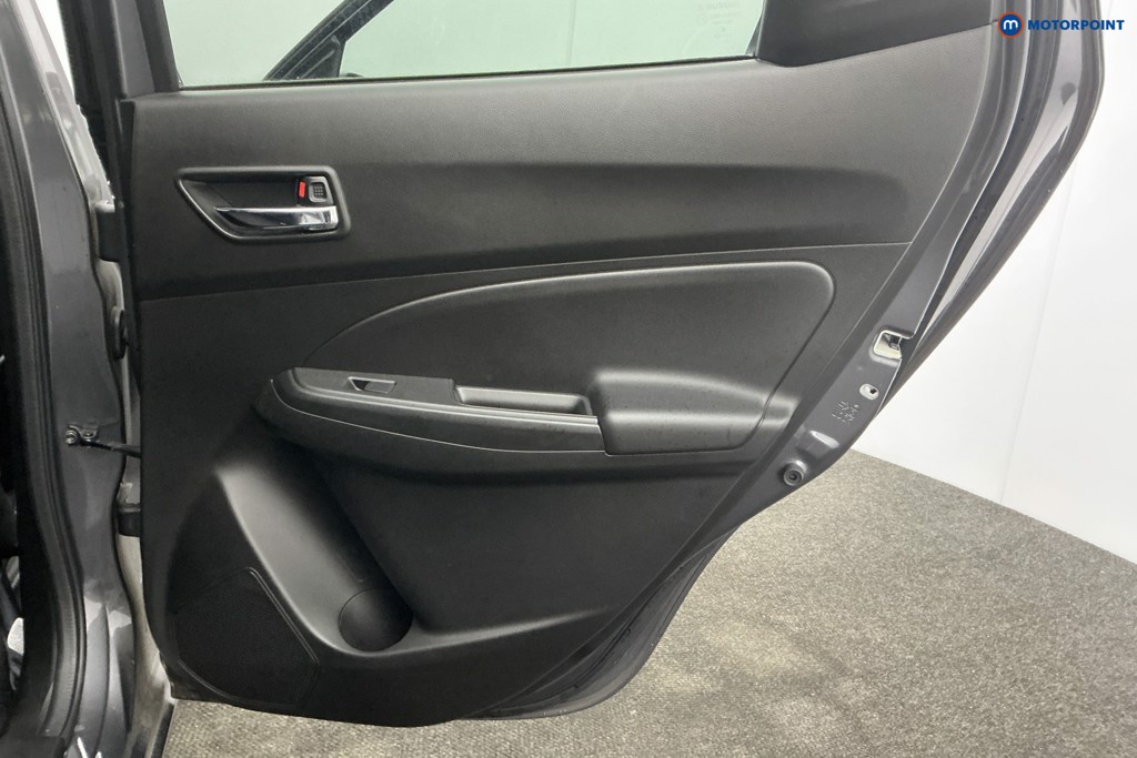 Used Suzuki Swift 2021 for sale - 78061673: Photo 38