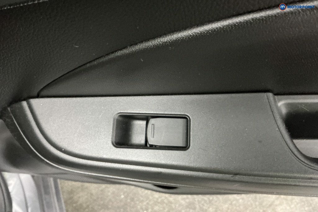 Used Suzuki Swift 2021 for sale - 78061673: Photo 39