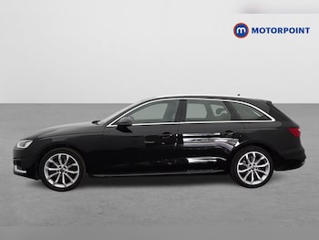 Used Audi A4 2020 for sale - 79480024: Photo