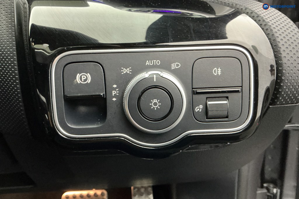 Used Mercedes-Benz CLA for sale - 76980204: Photo 32