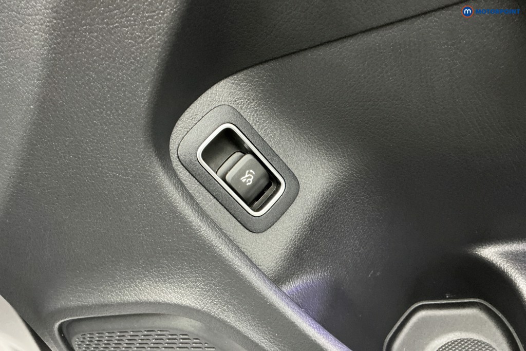 Used Mercedes-Benz CLA for sale - 76980204: Photo 36