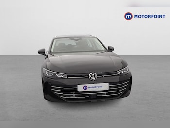 Used Volkswagen Passat 2025 for sale - 78984919: Photo