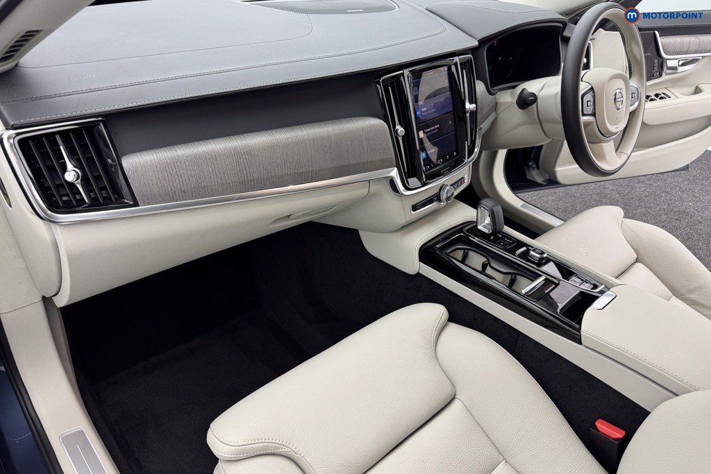 Used Volvo S90 2023 for sale - 76162376: Photo 16