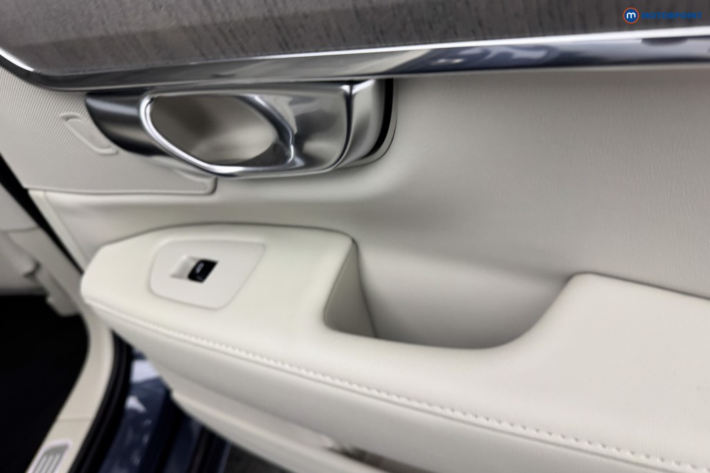 Used Volvo S90 2023 for sale - 76162376: Photo 32