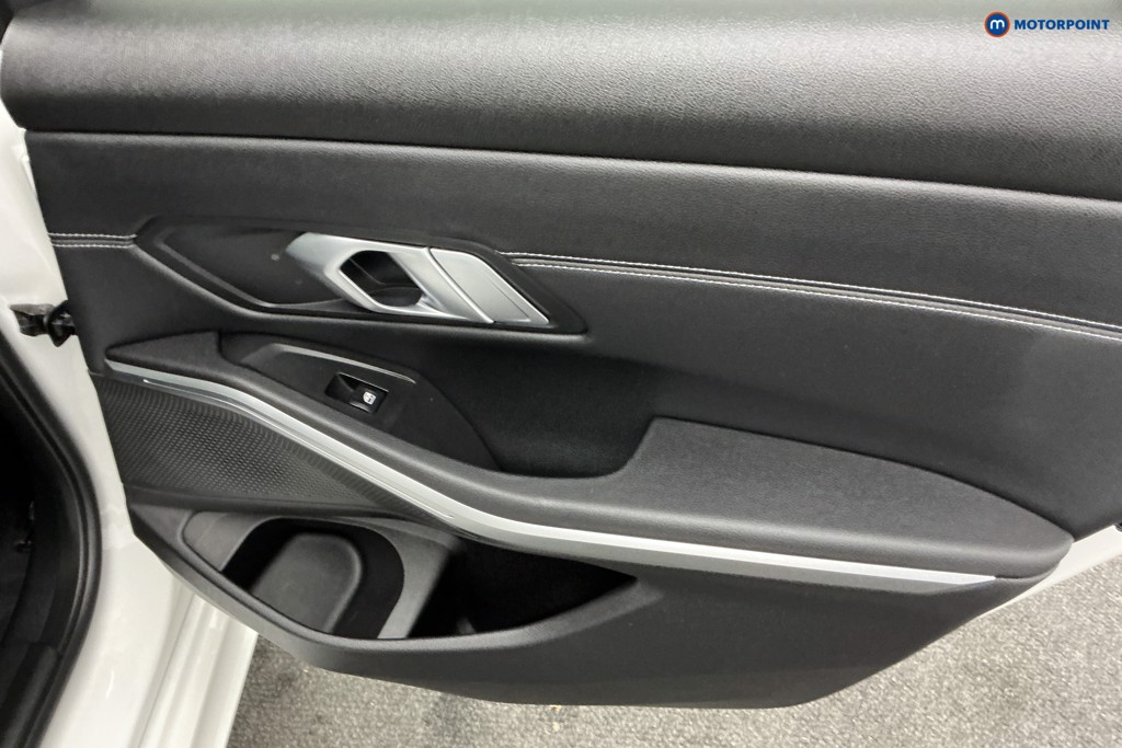 Used BMW 3 Series 2021 for sale - 76782751: Photo 31