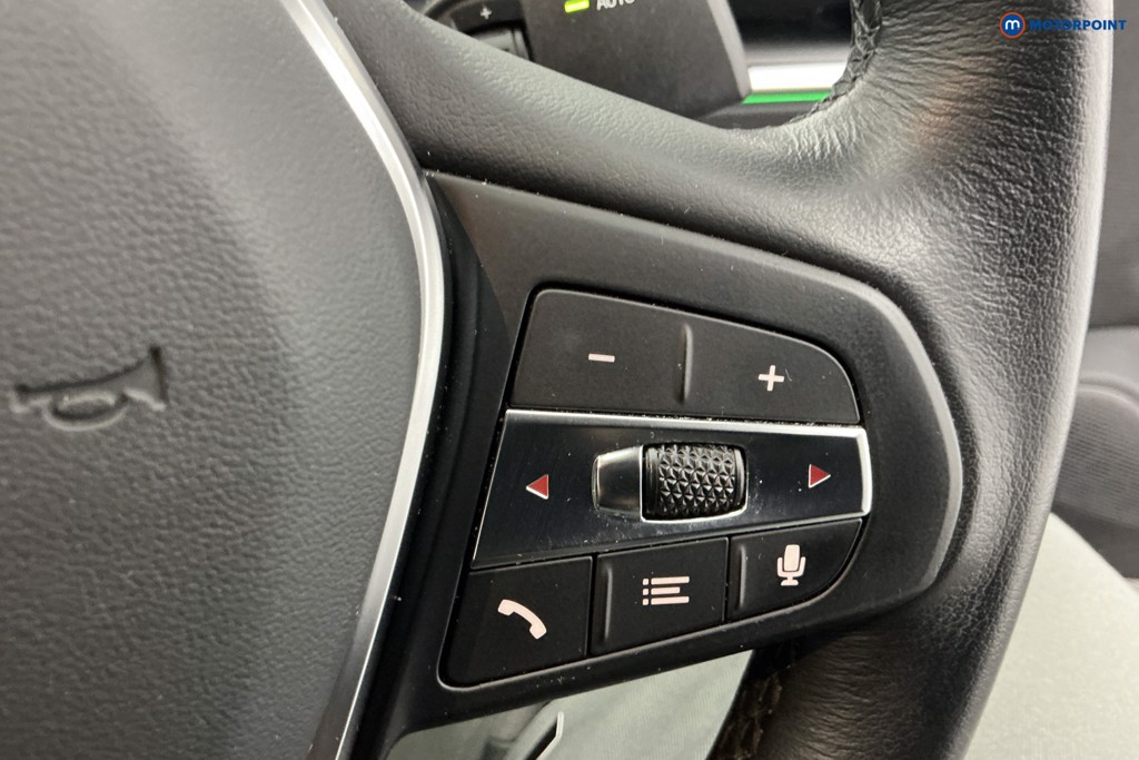 Used BMW i4 2023 for sale - 76616427: Photo 18