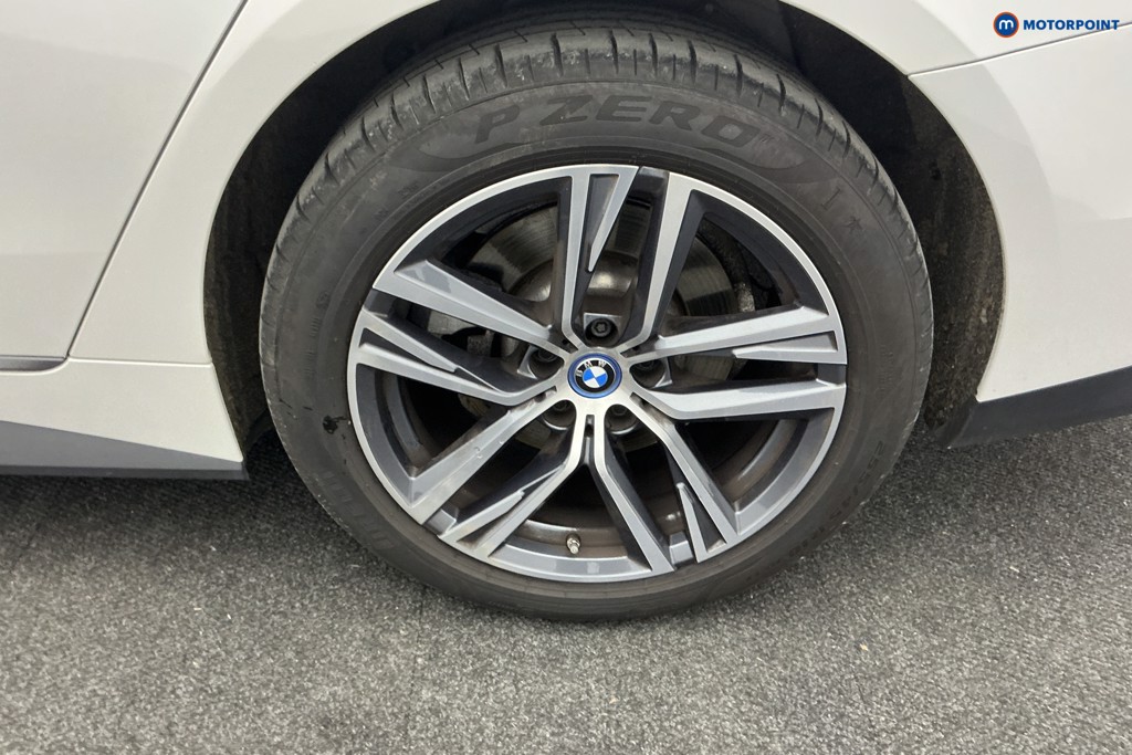 Used BMW i4 2023 for sale - 76616427: Photo 26