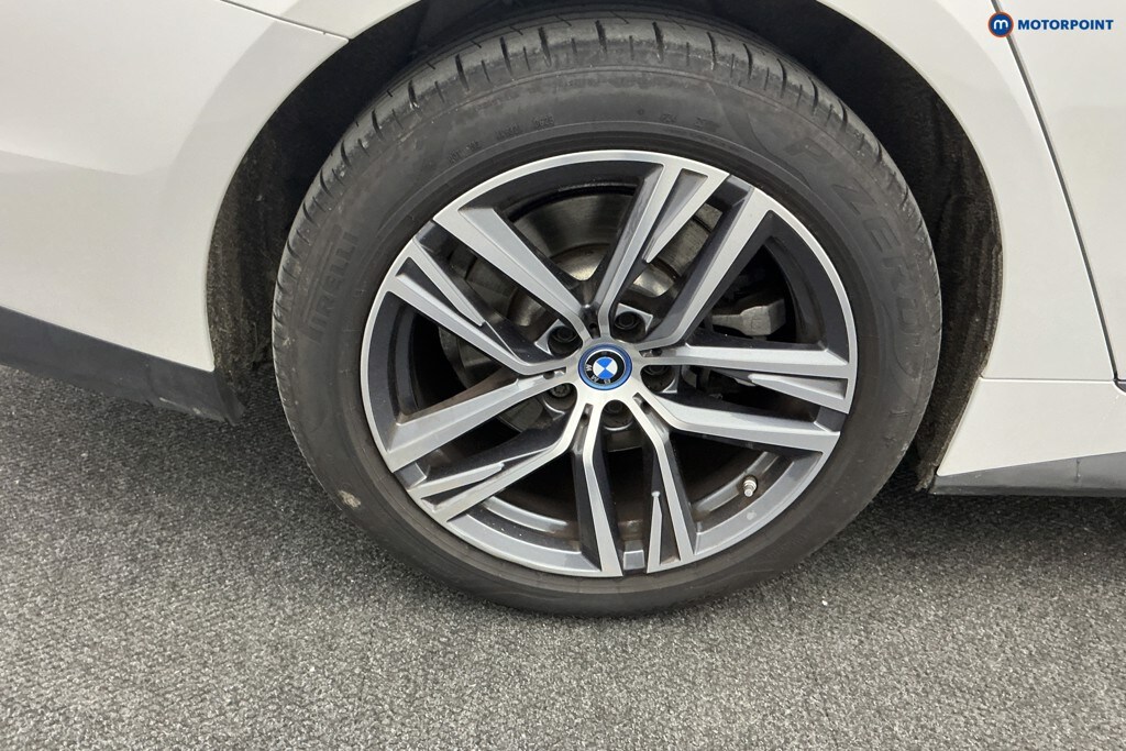Used BMW i4 2023 for sale - 76616427: Photo 42