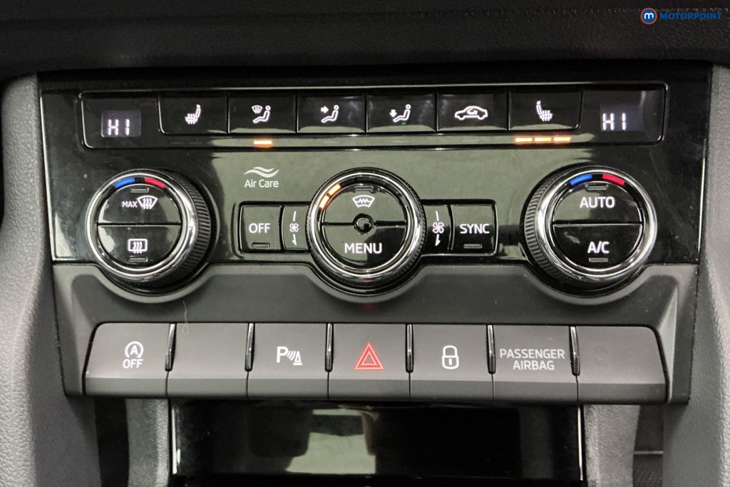 Used Skoda Karoq 2021 for sale - 77002232: Photo 30